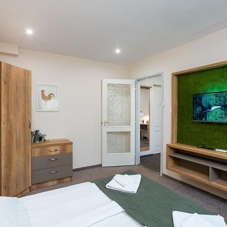 Forro Fogado & Bauer Bistro Hotel Roszke Luaran gambar